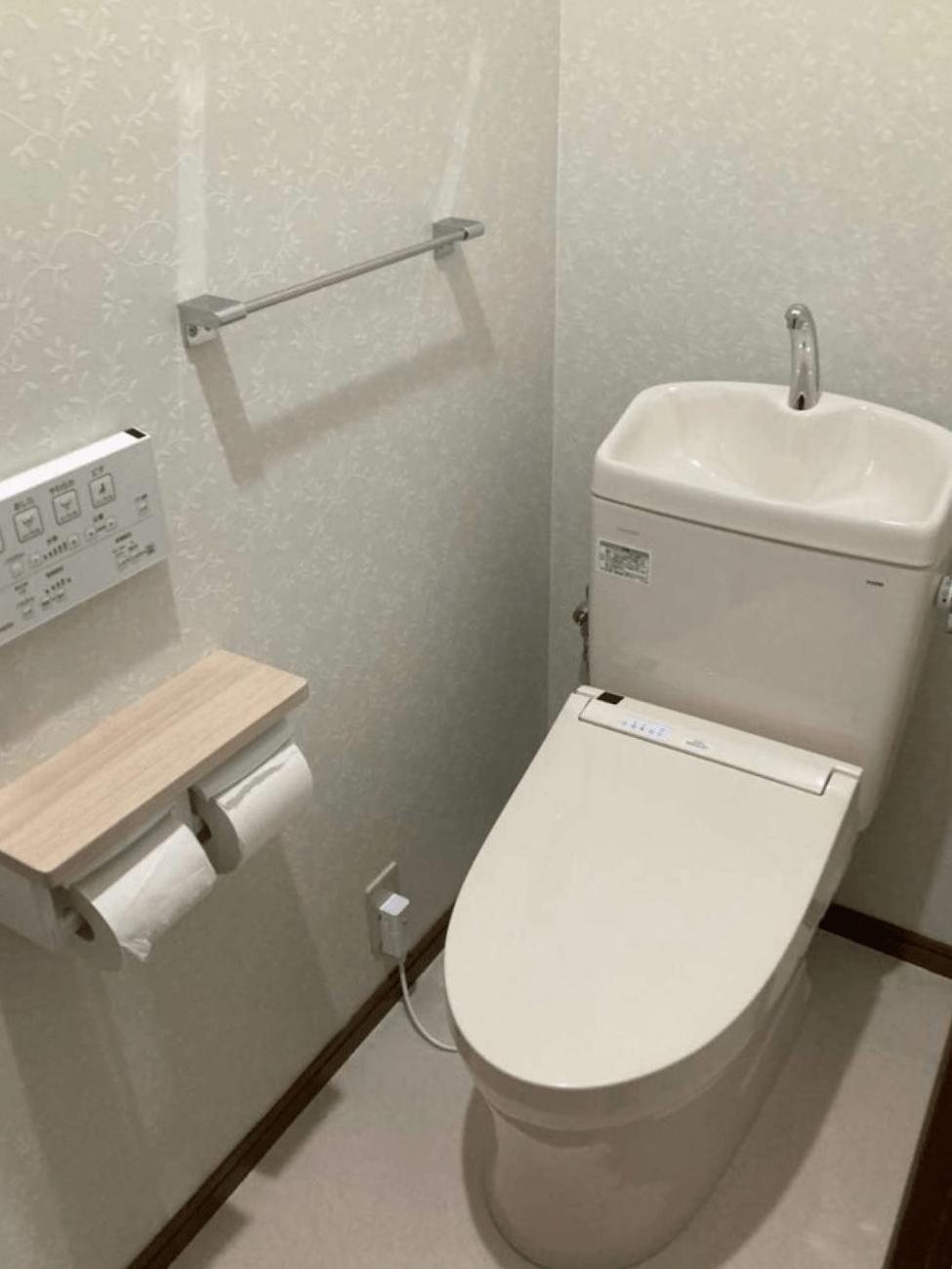 大阪府枚方市　K様　トイレリフォーム