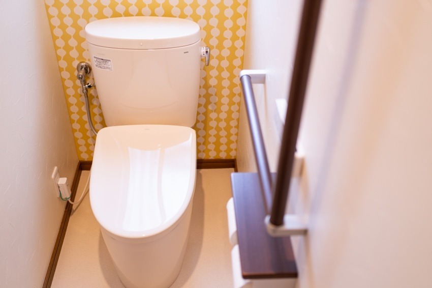 大阪府寝屋川市　M様　トイレリフォーム